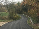 Dobiegła końca przebudowa drogi gminnej Lecka Góra podczas której na 250 metrowym odcinku położono nową nawierzchnię asfaltową.