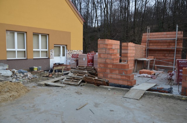 Budowa budynku usługowego z przeznaczeniem na centrum społeczno-kulturalne w miejscowości Lecka.