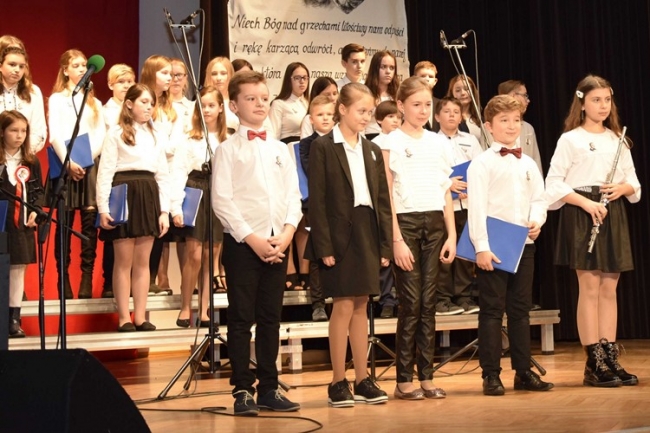 OBCHODY NARODOWEGO ŚWIĘTA NIEPODLEGŁOŚCI (2)