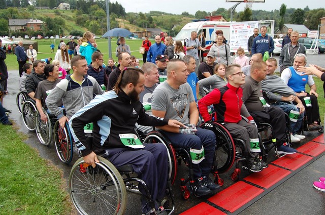 V BIEG NIEZŁOMNYCH W BŁAŻOWEJ