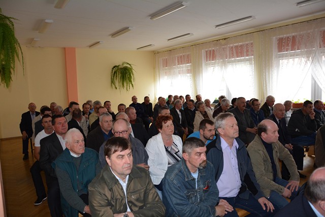 Z zebrań wiejskich - wybory sołtysa.