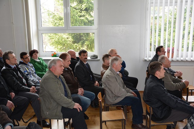 Z zebrań wiejskich - wybory sołtysa.