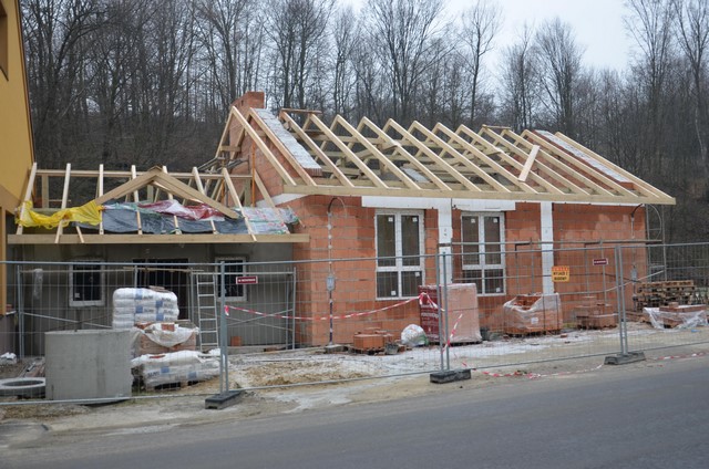 Budowa budynku usługowego z przeznaczeniem na centrum społeczno-kulturalne w miejscowości Lecka.