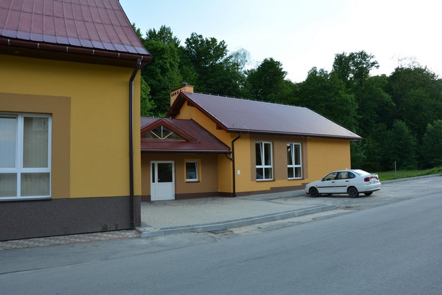 Budowa budynku usługowego z przeznaczeniem na centrum społeczno-kulturalne w miejscowości Lecka.