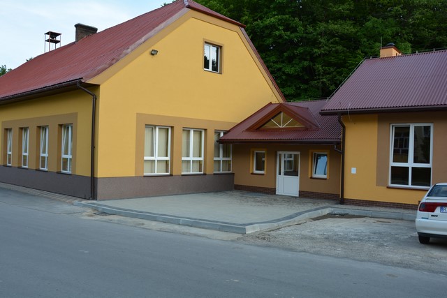 Budowa budynku usługowego z przeznaczeniem na centrum społeczno-kulturalne w miejscowości Lecka.