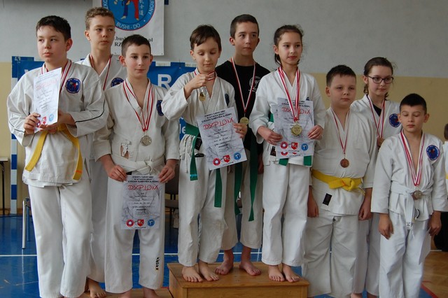 I OTWARTY TURNIEJ GMIN W SZTUKACH WALKI O PUCHAR BURMISTRZA BŁAŻOWEJ