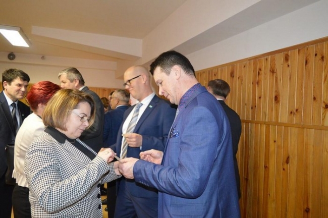 SESJA RADY MIEJSKIEJ W BŁAŻOWEJ (2)